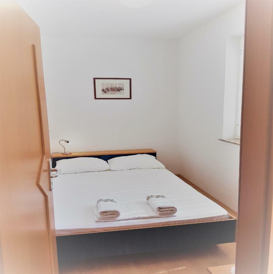 Apartments Vrtlici Stara Novalja Exteriér fotografie