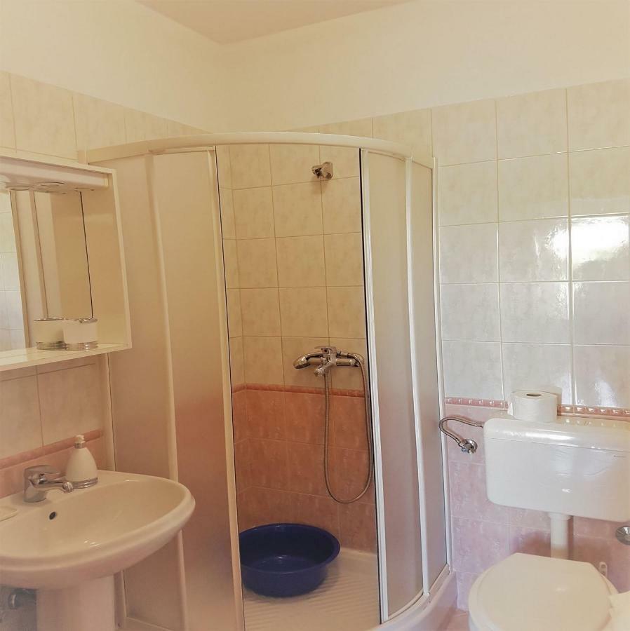 Apartments Vrtlici Stara Novalja Exteriér fotografie